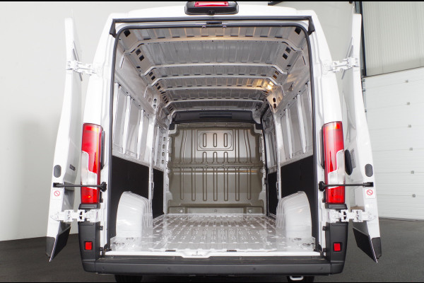 Fiat Ducato 2.2 MultiJet 140 S&S L3H2 3.5t Camera / Cruise / 270° deuren | Operational lease ook mogelijk!