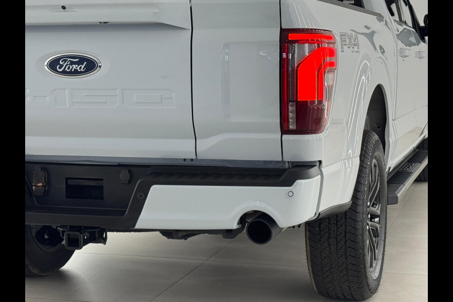 Ford USA F-150 5.0 V8 Lariat black FX4 / B&O / Pano / HUD