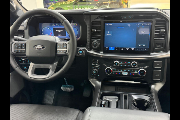 Ford USA F-150 5.0 V8 Lariat black FX4 / B&O / Pano / HUD