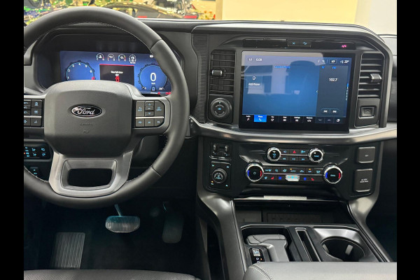 Ford USA F-150 5.0 V8 Lariat black FX4 / B&O / Pano / HUD