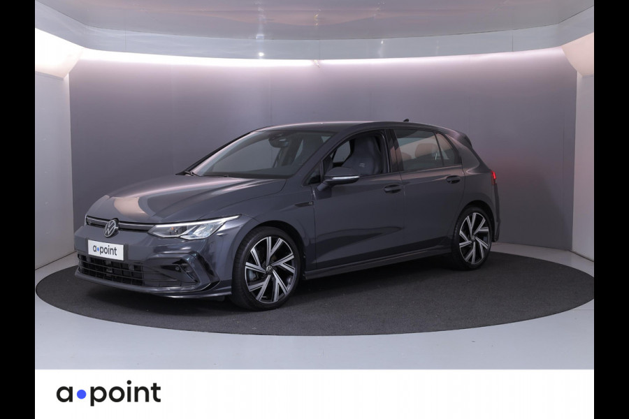 Volkswagen Golf 1.5 TSI R-Line 130 pk | Private lease vanaf €570 | Navigatie via App | Parkeersensoren | Autom. airco | LED koplampen | Apple Carplay/Android Auto | R-Line |