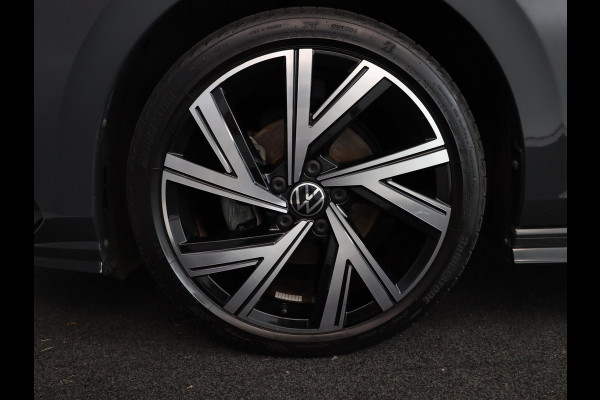 Volkswagen Golf 1.5 TSI R-Line 130 pk | Private lease vanaf €570 | Navigatie via App | Parkeersensoren | Autom. airco | LED koplampen | Apple Carplay/Android Auto | R-Line |