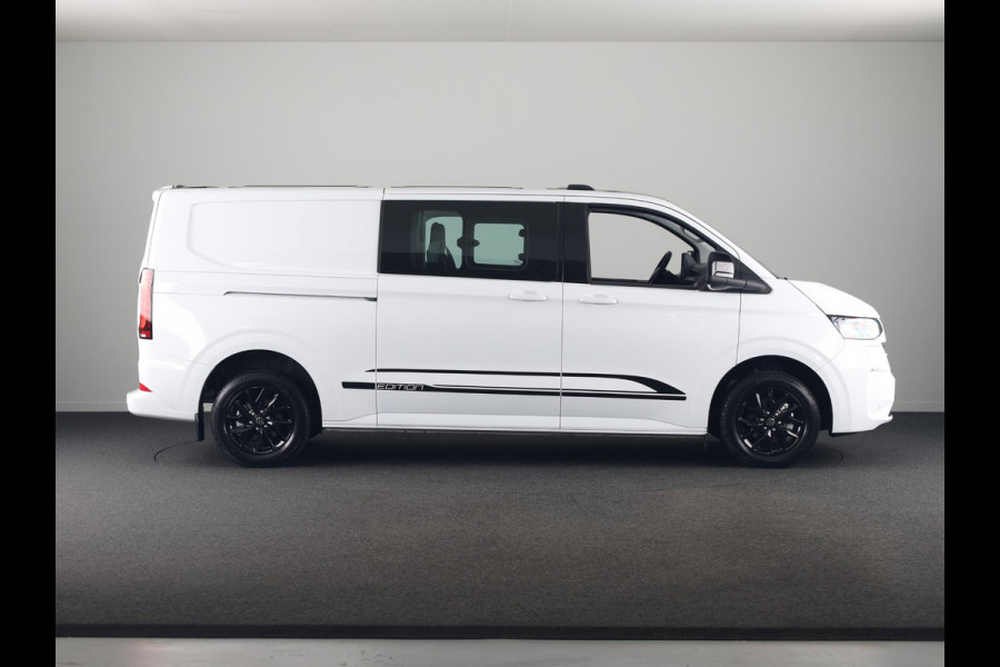 Volkswagen Transporter e-Transporter34 L2H1 Style 64 kWh DC Dubbele cabin 218 pk | Navigatie | Warmtepomp | Parkeersensoren | Achteruitrijcamera | Adaptieve cruise control |