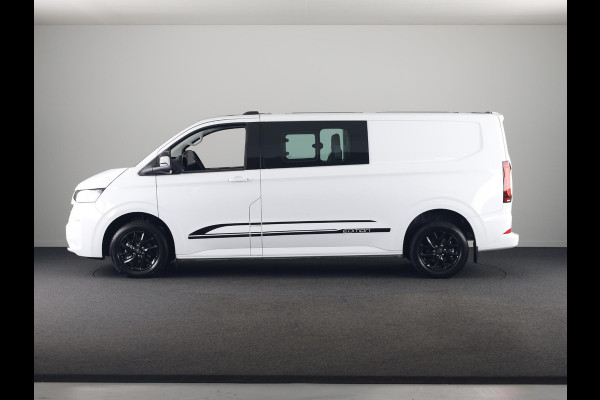 Volkswagen Transporter e-Transporter34 L2H1 Style 64 kWh DC Dubbele cabin 218 pk | Navigatie | Warmtepomp | Parkeersensoren | Achteruitrijcamera | Adaptieve cruise control |