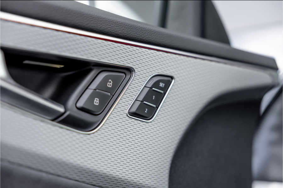 Audi Q8 55 TFSI e quattro Pro Line - Panorama | RS Seats | B&O | Luchtvering | Memory