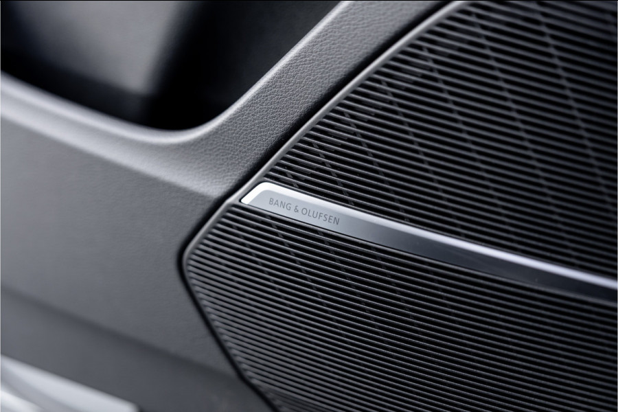 Audi Q8 55 TFSI e quattro Pro Line - Panorama | RS Seats | B&O | Luchtvering | Memory