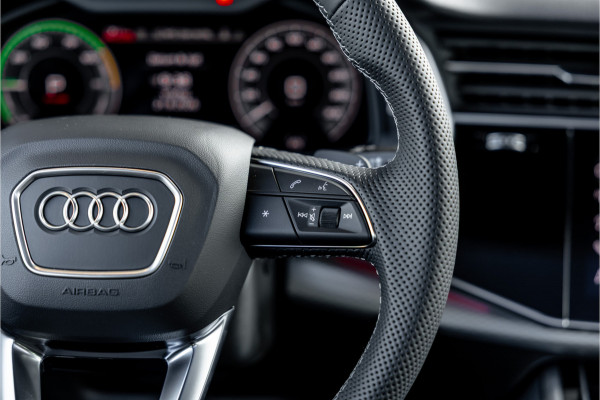 Audi Q8 55 TFSI e quattro Pro Line - Panorama | RS Seats | B&O | Luchtvering | Memory