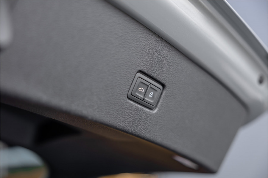 Audi Q8 55 TFSI e quattro Pro Line - Panorama | RS Seats | B&O | Luchtvering | Memory