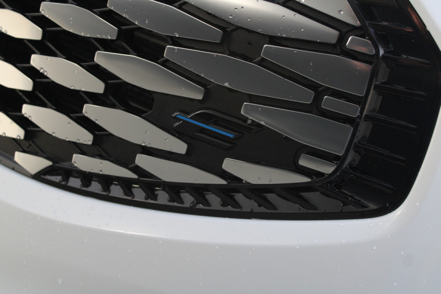Ford E-Transit Custom 340 L2H1 Limited 218pk - 2x Schuif - LED - 360 Camera - B&O - ACC - Navi - Stoel/Stuurverwarming - Rijklaar
