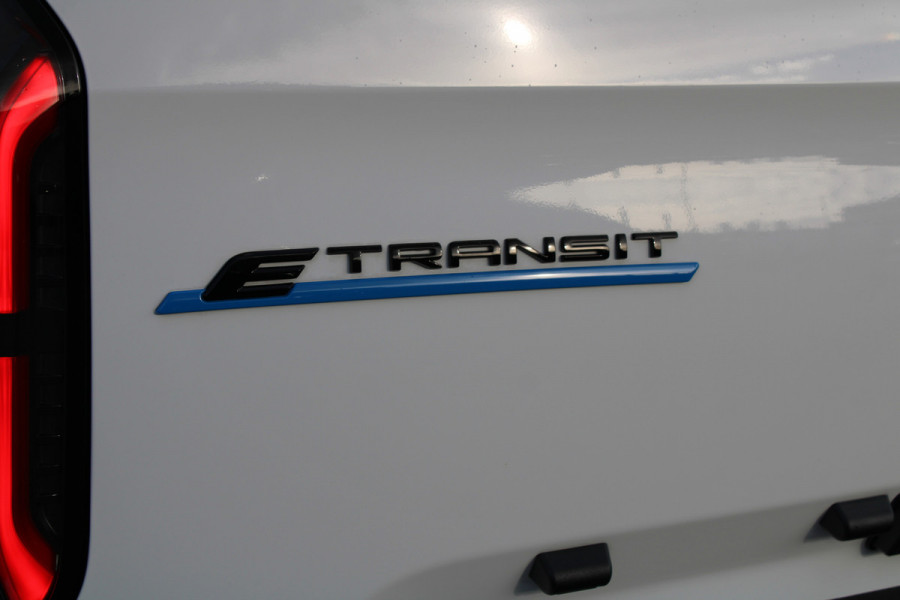 Ford E-Transit Custom 340 L2H1 Limited 218pk - 2x Schuif - LED - 360 Camera - B&O - ACC - Navi - Stoel/Stuurverwarming - Rijklaar