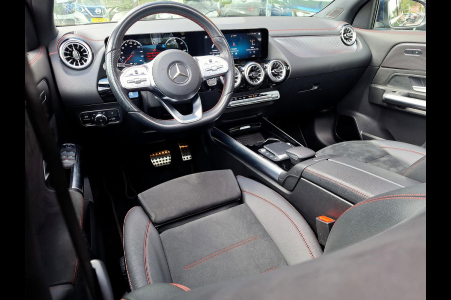Mercedes-Benz EQA 250 AMG Line 67 kWh | SOH: 93,4% | Panaromadak | Trekhaak | LED |