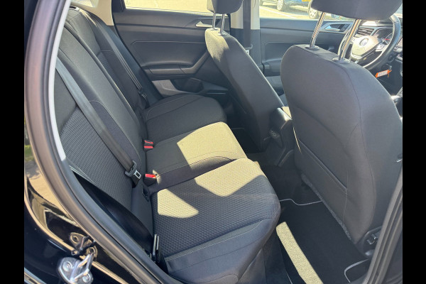 Volkswagen Polo 1.0 TSI DSG 95 PK APPLE CARPLAY Clima Stoelverw.