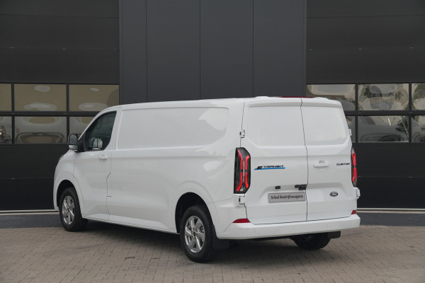 Ford E-Transit Custom 340 L2H1 Limited 71 kWh 218pk - LED - Carplay - Stoelverwarming - Keyless - Cruise - Rijklaar