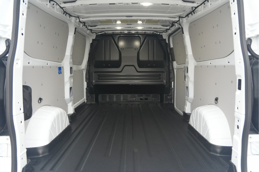 Ford E-Transit Custom 340 L2H1 Limited 71 kWh 218pk - LED - Carplay - Stoelverwarming - Keyless - Cruise - Rijklaar