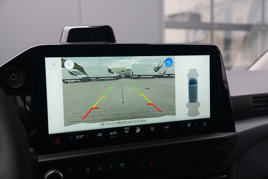 Ford E-Transit Custom 340 L2H1 Limited 71 kWh 218pk - LED - Carplay - Stoelverwarming - Keyless - Cruise - Rijklaar