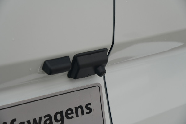 Ford E-Transit Custom 340 L2H1 Limited 71 kWh 218pk - LED - Carplay - Stoelverwarming - Keyless - Cruise - Rijklaar