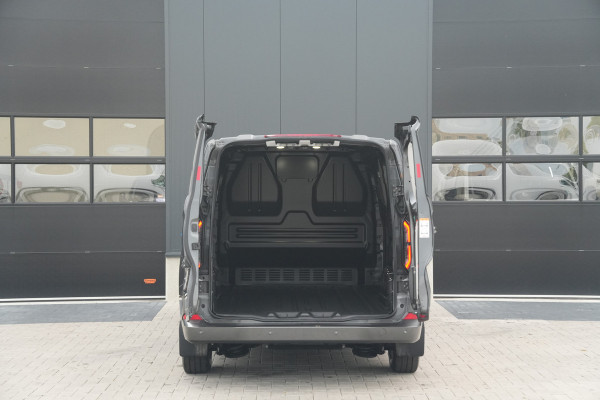 Ford E-Transit Custom 340 L2H1 Limited 71 kWh 218pk - 1+1 stoel - Stoelverwarming - Carplay - Camera - LED - Rijklaar