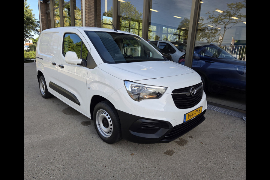 Opel Combo Edition Airco Cruisecontrol Naviagtiesysteem