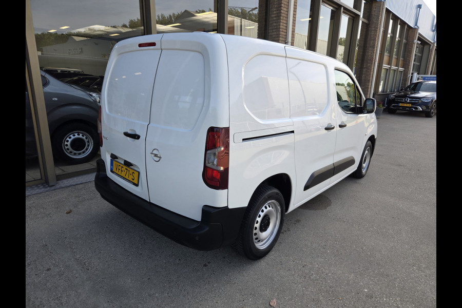 Opel Combo Edition Airco Cruisecontrol Naviagtiesysteem