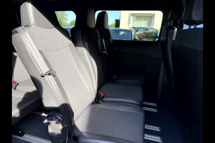 Peugeot e-Expert 75 kWh Standard incl.BTW, SOH 93.6%, 9-Persoons, slechts 20526km