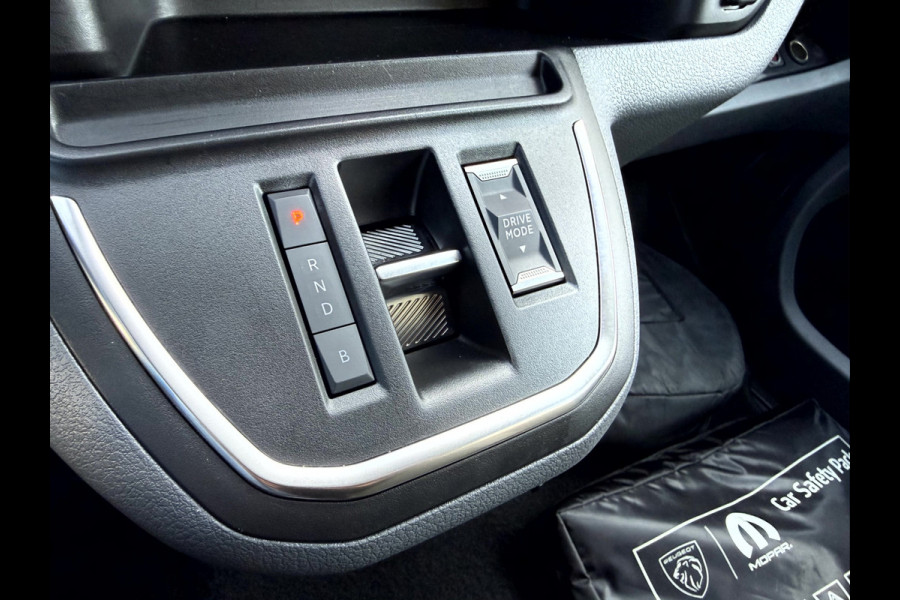Peugeot e-Expert 75 kWh Standard incl.BTW, SOH 93.6%, 9-Persoons, slechts 20526km