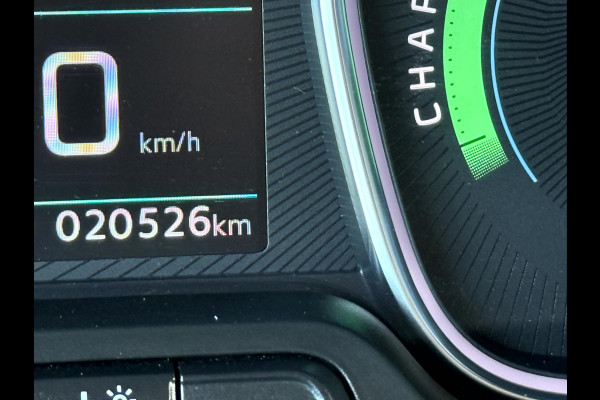 Peugeot e-Expert 75 kWh Standard incl.BTW, SOH 93.6%, 9-Persoons, slechts 20526km
