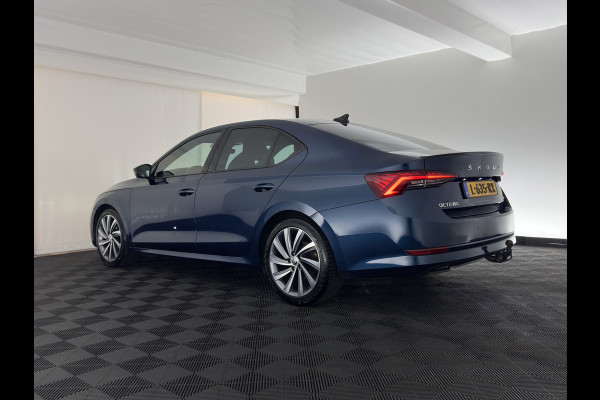 Škoda Octavia 1.0 e-TSI Sport Business   Aut. *FULL-LED | DIGI-COCKPIT | ADAPTIVE-CRUISE | COMFORT-SEATS | NAVI-FULLMAP | CARPLAY | SHIFT-PADDLES | ECC | PDC | 18''ALU | TOWBAR*