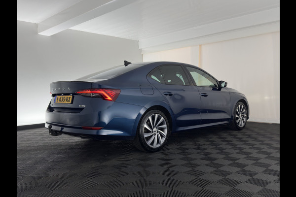 Škoda Octavia 1.0 e-TSI Sport Business   Aut. *FULL-LED | DIGI-COCKPIT | ADAPTIVE-CRUISE | COMFORT-SEATS | NAVI-FULLMAP | CARPLAY | SHIFT-PADDLES | ECC | PDC | 18''ALU | TOWBAR*
