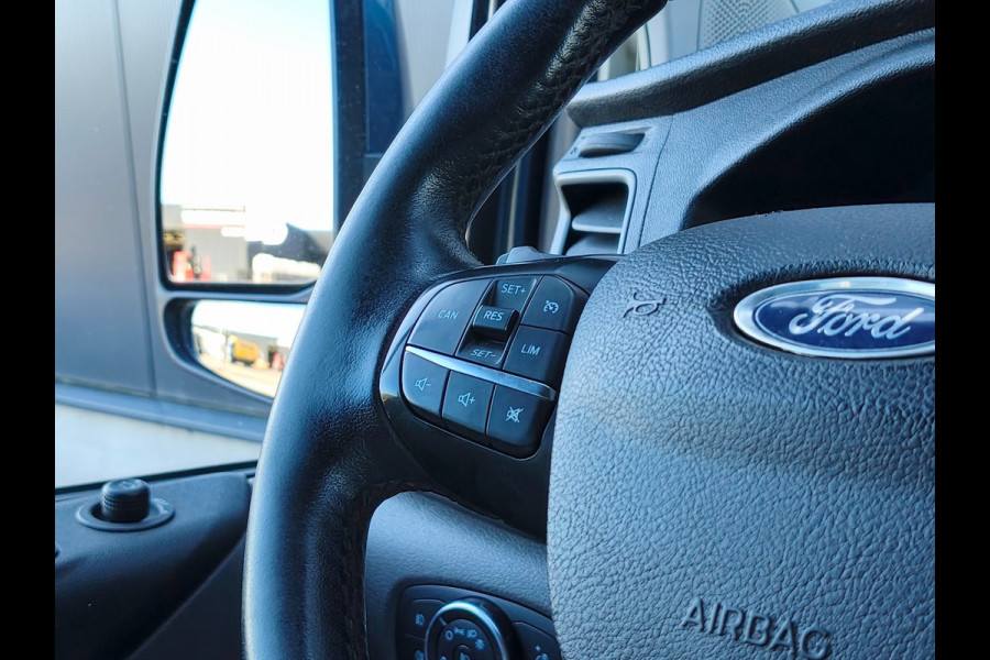 Ford Transit Custom 300 2.0 TDCI 6PERS DUBBELE CABINE CRUISE CLIMATE TREKHAAK PDC