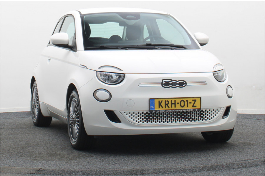 Fiat 500E Icon 42 kWh SOH 96%, Virtual Cockpit, Apple Carplay, Climate, Lane Assist, 16"