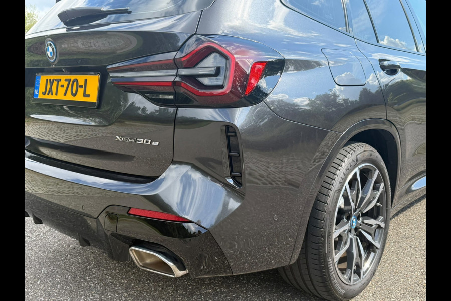 BMW X3 XDrive30e High Executive M- Sport, panoramadak, 360 camera, elect bedienbare stoelen, lazer, fabriek garantie tot 2028,