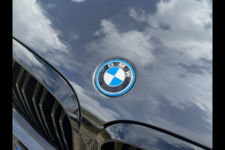 BMW X3 XDrive30e High Executive M- Sport, panoramadak, 360 camera, elect bedienbare stoelen, lazer, fabriek garantie tot 2028,