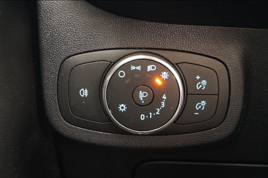 Ford Fiesta 1.0 EcoBoost 100pk Titanium -NAVI-ECC-LED-PDC-