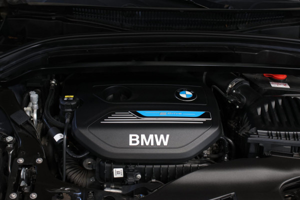 BMW X1 XDrive25e M-Sport *Pano*H/K*Head-Up*Camera*Keyless*Trekhaak*