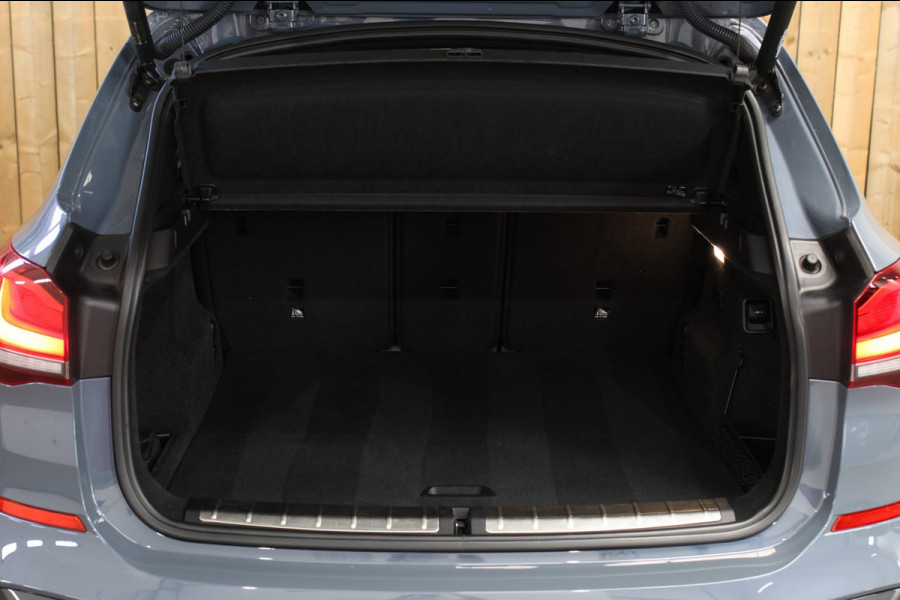 BMW X1 XDrive25e M-Sport *Pano*H/K*Head-Up*Camera*Keyless*Trekhaak*