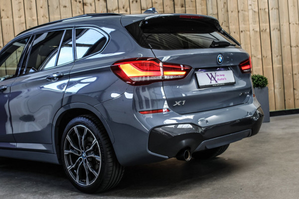 BMW X1 XDrive25e M-Sport *Pano*H/K*Head-Up*Camera*Keyless*Trekhaak*
