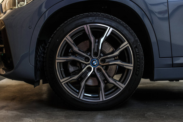 BMW X1 XDrive25e M-Sport *Pano*H/K*Head-Up*Camera*Keyless*Trekhaak*