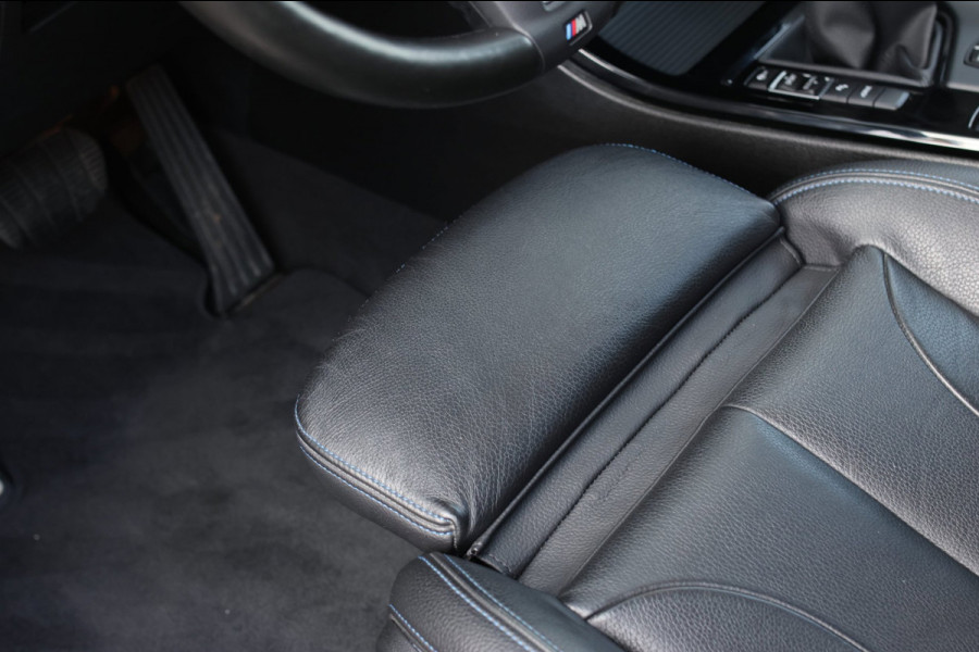 BMW X1 XDrive25e M-Sport *Pano*H/K*Head-Up*Camera*Keyless*Trekhaak*