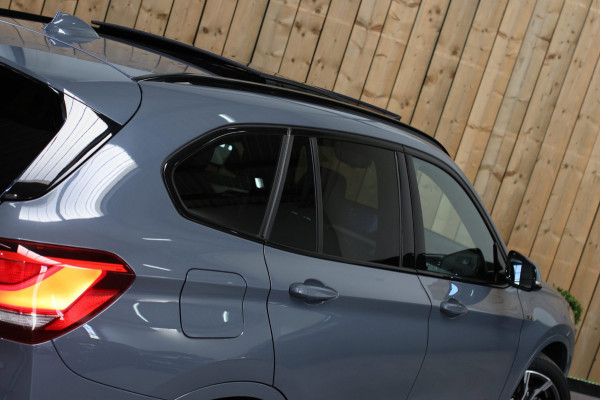 BMW X1 XDrive25e M-Sport *Pano*H/K*Head-Up*Camera*Keyless*Trekhaak*