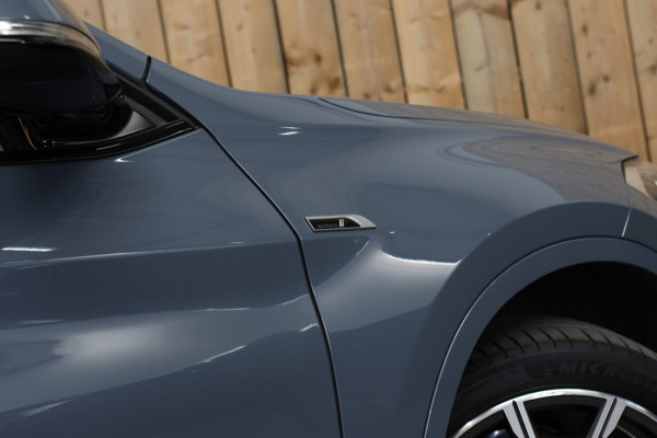 BMW X1 XDrive25e M-Sport *Pano*H/K*Head-Up*Camera*Keyless*Trekhaak*