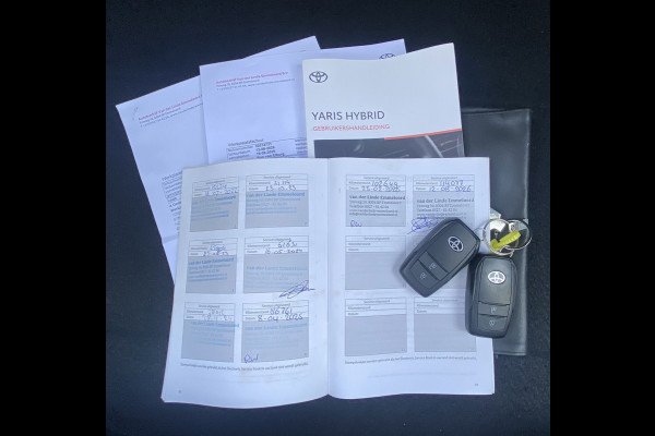 Toyota Yaris 1.5 Hybrid Dynamic/ Virtual CP/ DriveAssist/ CarPlay/ Fabrieksgarantie/ NAP/ Dealeronderhouden