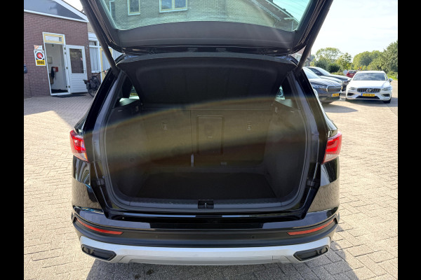 Seat Ateca 1.5 TSI 150pk Xperience Business Intense App Connect, 360 camera, Elek. Achterklep