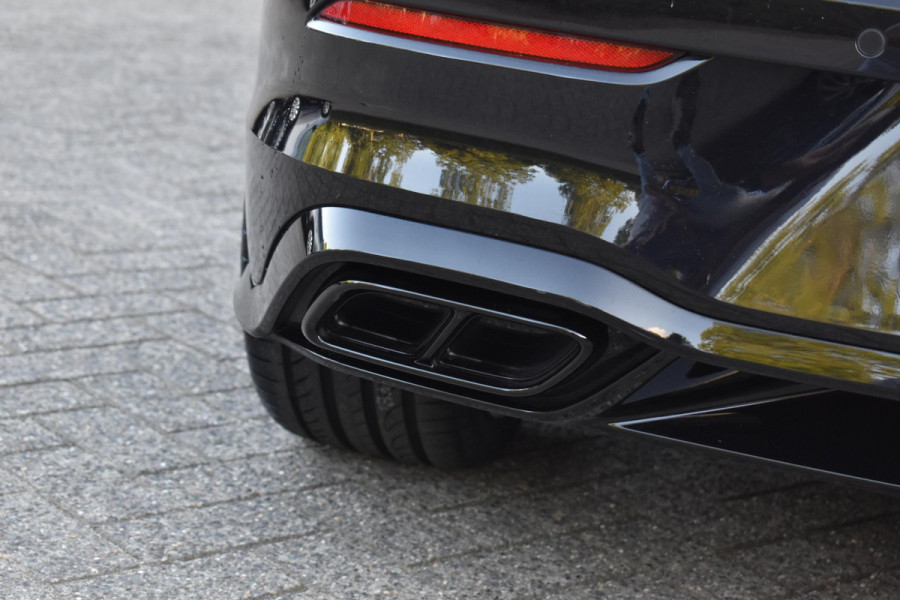 Volkswagen Golf 1.5 eTSI R-Line Pano HUD IQ H/K Lane Keyless Camera ACC