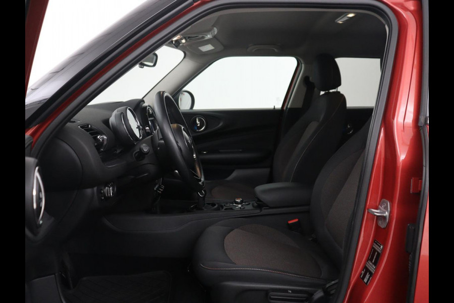 MINI Clubman 1.5 One Salt | Cruise control | Navigatie | Bluetooth | Climate control | NAP 88.741km. | 16" velgen