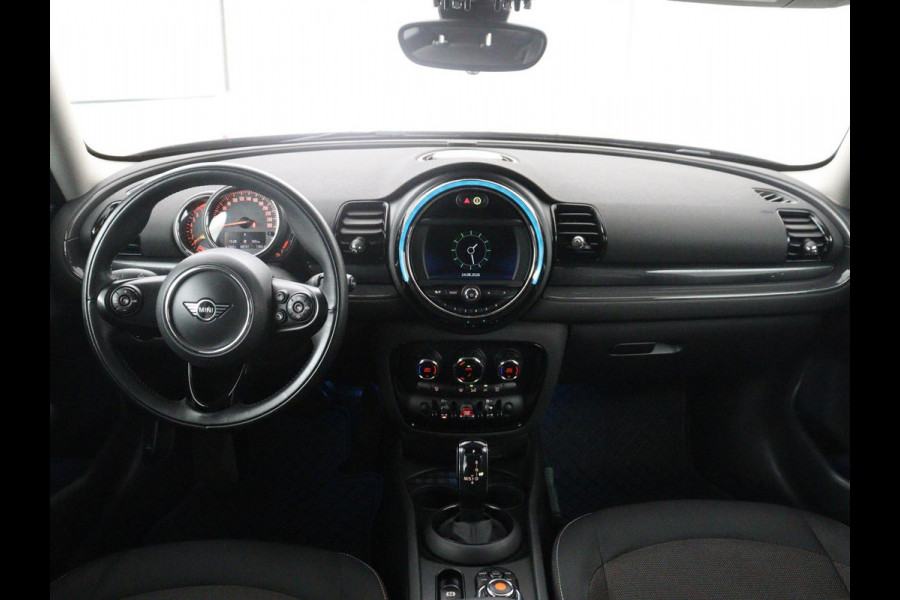 MINI Clubman 1.5 One Salt | Cruise control | Navigatie | Bluetooth | Climate control | NAP 88.741km. | 16" velgen
