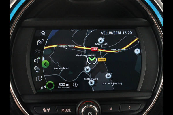 MINI Clubman 1.5 One Salt | Cruise control | Navigatie | Bluetooth | Climate control | NAP 88.741km. | 16" velgen