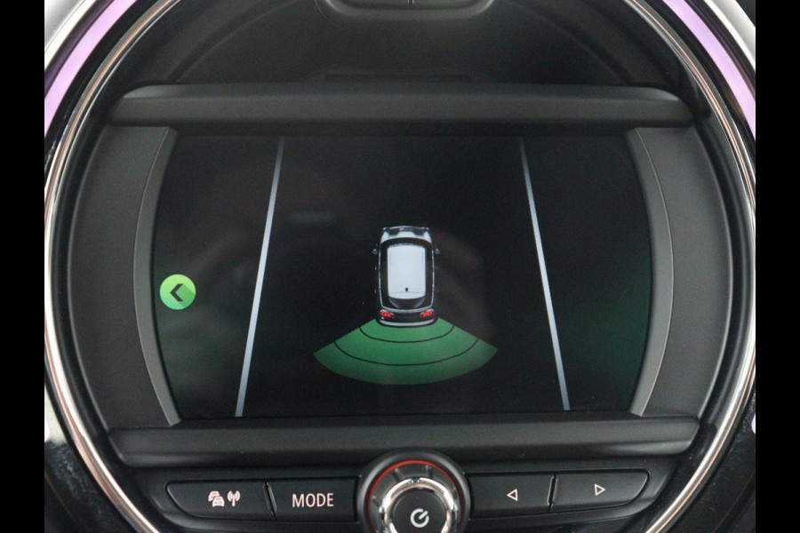 MINI Clubman 1.5 One Salt | Cruise control | Navigatie | Bluetooth | Climate control | NAP 88.741km. | 16" velgen