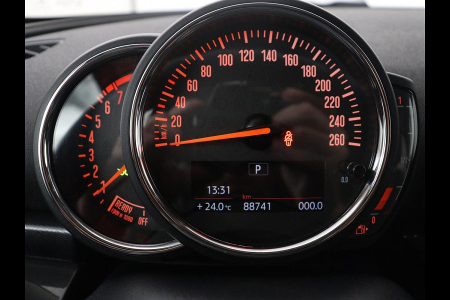 MINI Clubman 1.5 One Salt | Cruise control | Navigatie | Bluetooth | Climate control | NAP 88.741km. | 16" velgen
