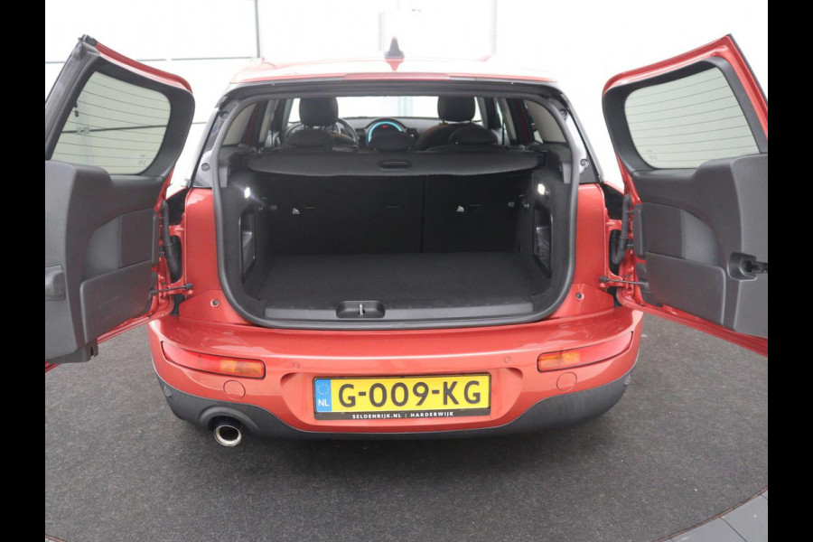MINI Clubman 1.5 One Salt | Cruise control | Navigatie | Bluetooth | Climate control | NAP 88.741km. | 16" velgen
