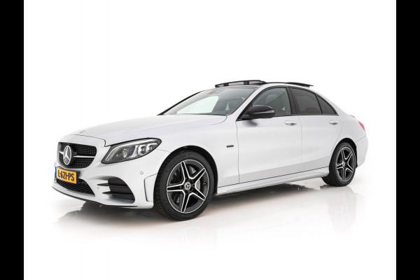 Mercedes-Benz C-Klasse 300 e Business Solution AMG Limited Night-Pack (Plug-in) {SoH-94%} (INCL-BTW) Aut. *PANO | LEATHER-MICROFIBRE | MULTIBEAM-LED | TOPVIEW | DIGI-COCKPIT | BLINDSPOT | HEATED-SPORTSEATS | SHIFTPADDLES | NAVI-FULLAMP | PRIVACY-GLASS | PDC | CRUISE | TOWBAR | 18"